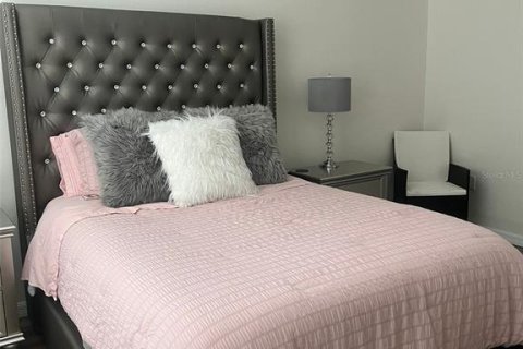 Casa en alquiler en Haines City, Florida, 4 dormitorios, 173.45 m2 № 1918923 - foto 13