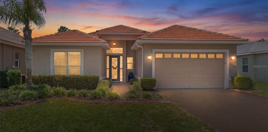 Casa en Weeki Wachee, Florida 2 dormitorios, 163.23 m2 № 2156211