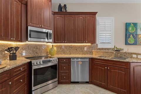 Casa en venta en Weeki Wachee, Florida, 2 dormitorios, 163.23 m2 № 2156211 - foto 26