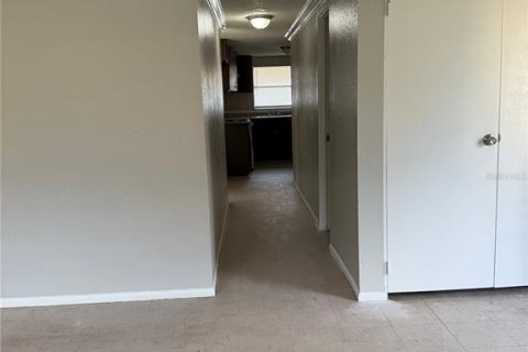 Apartamento en alquiler en Bradenton, Florida, 2 dormitorios, 148.27 m2 № 2277476 - foto 3