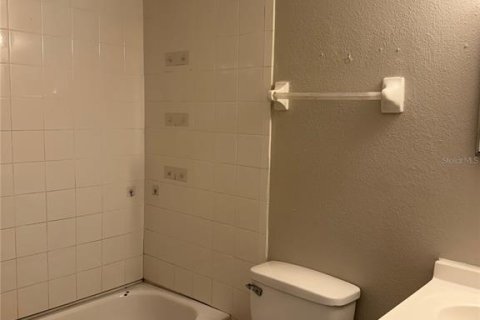 Apartamento en alquiler en Bradenton, Florida, 2 dormitorios, 148.27 m2 № 2277476 - foto 4