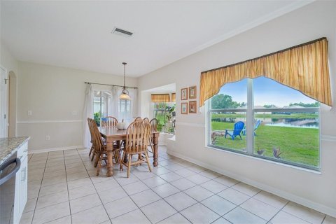 Villa ou maison à vendre à Fish Hawk, Floride: 4 chambres, 202.16 m2 № 2414915 - photo 9