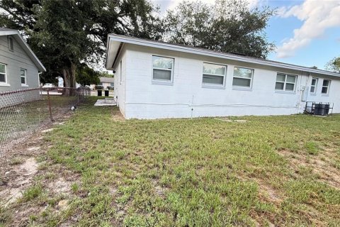 Casa en venta en Apopka, Florida, 4 dormitorios, 107.58 m2 № 1831609 - foto 17