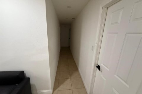 Casa en venta en Apopka, Florida, 4 dormitorios, 107.58 m2 № 1831609 - foto 11