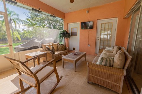 Villa ou maison à vendre à Port St. Lucie, Floride: 3 chambres, 185.71 m2 № 2426389 - photo 22