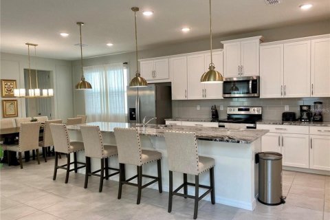 Villa ou maison à vendre à Kissimmee, Floride: 6 chambres, 277.5 m2 № 1509870 - photo 8