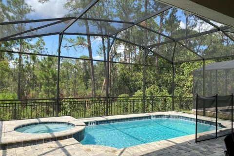 Villa ou maison à vendre à Kissimmee, Floride: 6 chambres, 277.5 m2 № 1509870 - photo 2