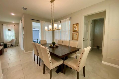Villa ou maison à vendre à Kissimmee, Floride: 6 chambres, 277.5 m2 № 1509870 - photo 6