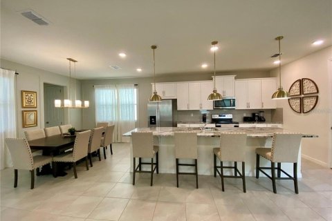 Villa ou maison à vendre à Kissimmee, Floride: 6 chambres, 277.5 m2 № 1509870 - photo 7
