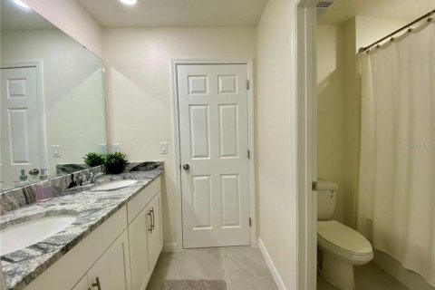 Villa ou maison à vendre à Kissimmee, Floride: 6 chambres, 277.5 m2 № 1509870 - photo 12