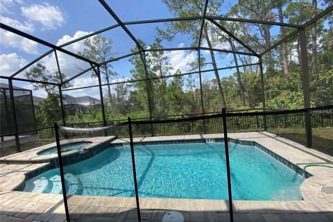 Villa ou maison à vendre à Kissimmee, Floride: 6 chambres, 277.5 m2 № 1509870 - photo 16