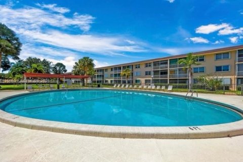 Condominio en alquiler en Lighthouse Point, Florida, 2 dormitorios, 91.42 m2 № 2030796 - foto 17