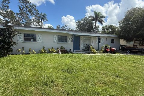 Casa en Bradenton, Florida 4 dormitorios, 113.53 m2 № 2373670