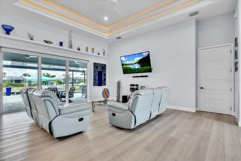 Villa ou maison à vendre à Punta Gorda, Floride: 3 chambres, 200.58 m2 № 2277799 - photo 7
