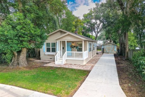 House in Orlando, Florida 3 bedrooms, 105.54 sq.m. № 2302584