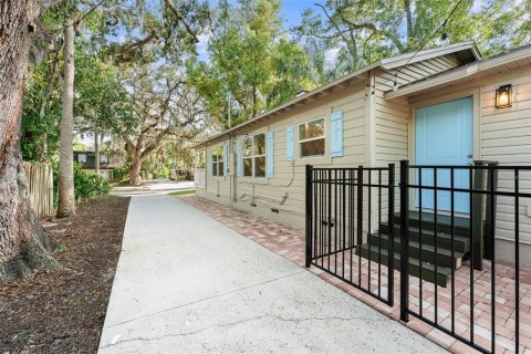 House in Orlando, Florida 3 bedrooms, 105.54 sq.m. № 2302584 - photo 30