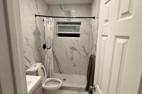 Immobilier commercial à louer à Lauderhill, Floride: 1 chambre, 231.61 m2 № 2348537 - photo 6