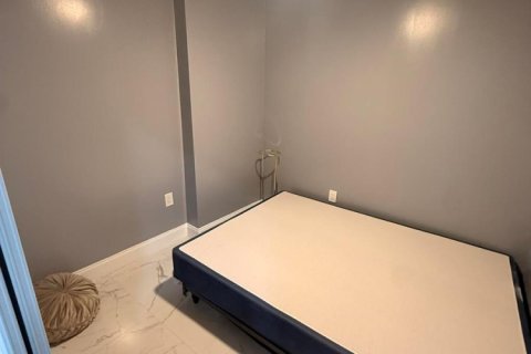 Immobilier commercial à louer à Lauderhill, Floride: 1 chambre, 231.61 m2 № 2348537 - photo 9