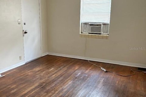 Apartamento en alquiler en Gainesville, Florida, 1 dormitorio, 53.14 m2 № 1563093 - foto 4