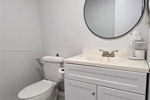 Condominio en venta en Lauderhill, Florida, 1 dormitorio, 92.9 m2 № 2043855 - foto 29
