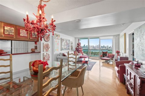 Condo in Miami Beach, Florida, 3 bedrooms  № 1468880 - photo 8