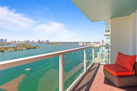 Condo in Miami Beach, Florida, 3 bedrooms  № 1468880 - photo 3