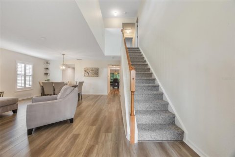 Купить виллу или дом в Фрутленд-Парк, Флорида 12 комнат, 291.9м2, № 1907859 - фото 22