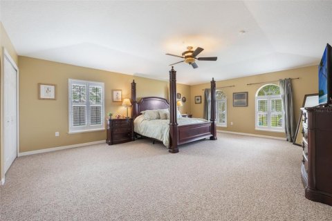 Купить виллу или дом в Фрутленд-Парк, Флорида 12 комнат, 291.9м2, № 1907859 - фото 24