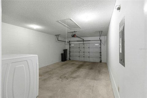 House in Ocala, Florida 2 bedrooms, 111.85 sq.m. № 2094073 - photo 26