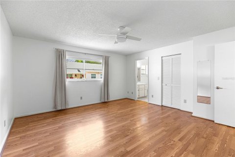 House in Ocala, Florida 2 bedrooms, 111.85 sq.m. № 2094073 - photo 14