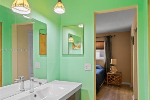 Купить кондоминиум в Дирфилд-Бич, Флорида 1 спальня, 74.32м2, № 2025776 - фото 16