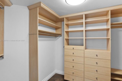 Condo in Aventura, Florida, 4 bedrooms  № 1953499 - photo 28