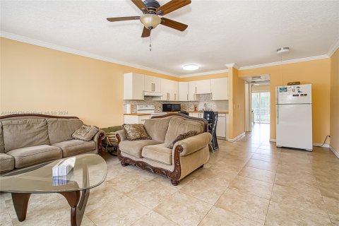 Condo in Deerfield Beach, Florida, 1 bedroom  № 1863110 - photo 5