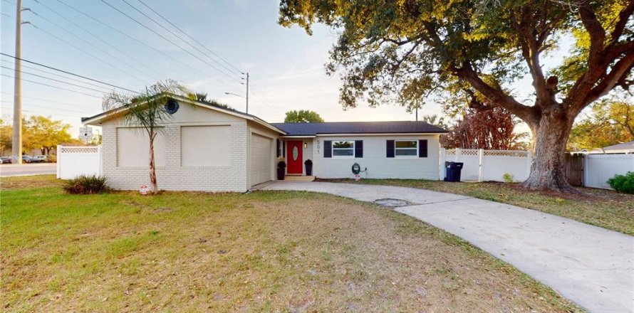 Casa en Winter Park, Florida 4 dormitorios, 127.83 m2 № 2199781