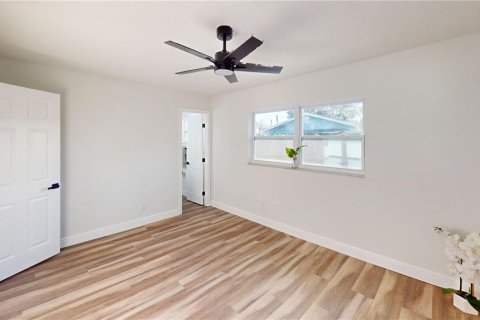 Casa en venta en Winter Park, Florida, 4 dormitorios, 127.83 m2 № 2199781 - foto 11
