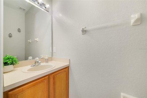 Townhouse in Davenport, Florida 4 bedrooms, 172.43 sq.m. № 1874120 - photo 15