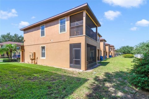 Townhouse in Davenport, Florida 4 bedrooms, 172.43 sq.m. № 1874120 - photo 25