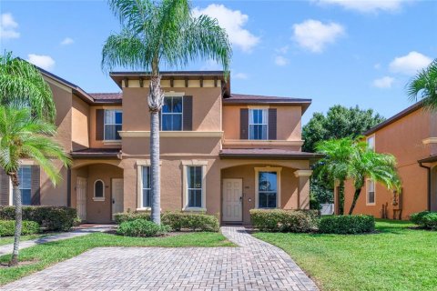 Townhouse in Davenport, Florida 4 bedrooms, 172.43 sq.m. № 1874120 - photo 2