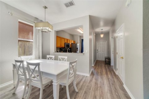 Townhouse in Davenport, Florida 4 bedrooms, 172.43 sq.m. № 1874120 - photo 11