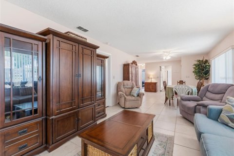 Copropriété à vendre à Hudson, Floride: 2 chambres, 106.28 m2 № 2388941 - photo 8
