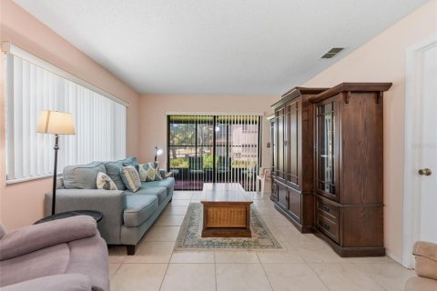 Copropriété à vendre à Hudson, Floride: 2 chambres, 106.28 m2 № 2388941 - photo 7
