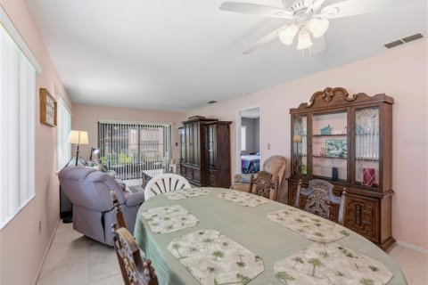 Copropriété à vendre à Hudson, Floride: 2 chambres, 106.28 m2 № 2388941 - photo 6