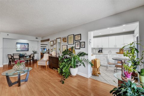 Copropriété à vendre à Hollywood, Floride: 1 chambre, 110.55 m2 № 1749170 - photo 21