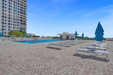 Copropriété à vendre à Hollywood, Floride: 1 chambre, 110.55 m2 № 1749170 - photo 26