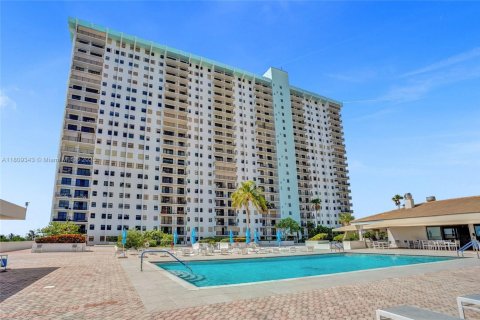 Copropriété à vendre à Hollywood, Floride: 1 chambre, 110.55 m2 № 1749170 - photo 6