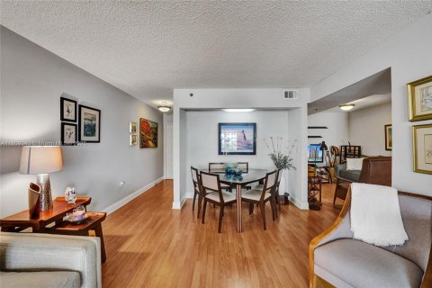 Copropriété à vendre à Hollywood, Floride: 1 chambre, 110.55 m2 № 1749170 - photo 22