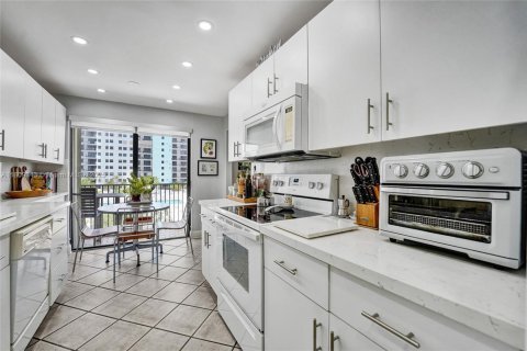 Copropriété à vendre à Hollywood, Floride: 1 chambre, 110.55 m2 № 1749170 - photo 29