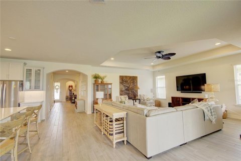 House in Oviedo, Florida 4 bedrooms, 256.22 sq.m. № 1782860 - photo 12