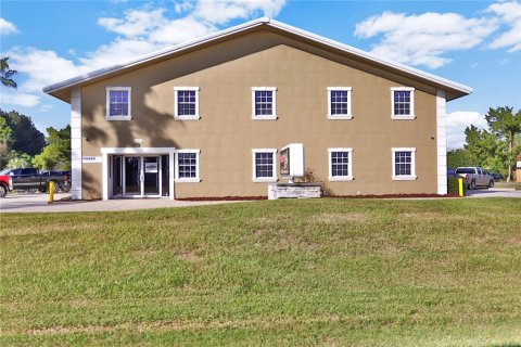 Propiedad comercial en alquiler en Tavares, Florida, 168.15 m2 № 1916597 - foto 1