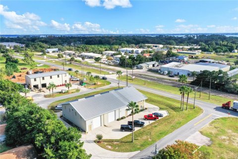 Propiedad comercial en alquiler en Tavares, Florida, 168.15 m2 № 1916597 - foto 16